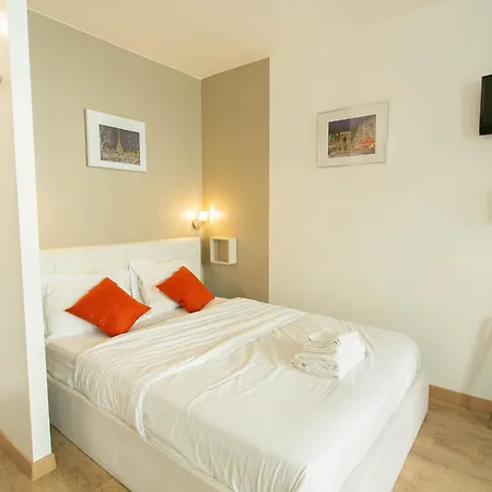 Apartment Champs Elysees & Arc De Triomphe - Cityapartmentstay Paris
